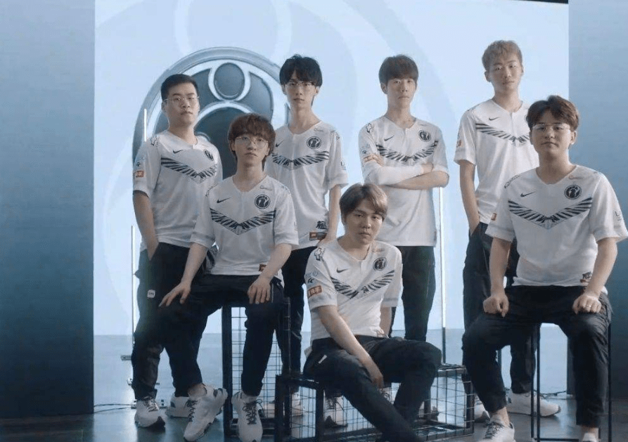 以及冷静的 以及冷静的